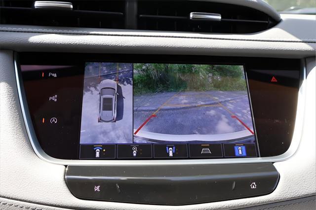 new 2025 Cadillac XT5 car, priced at $57,180