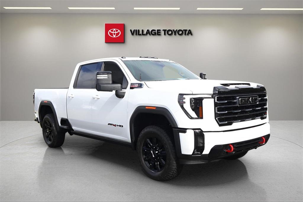 used 2025 GMC Sierra 2500 car, priced at $81,891