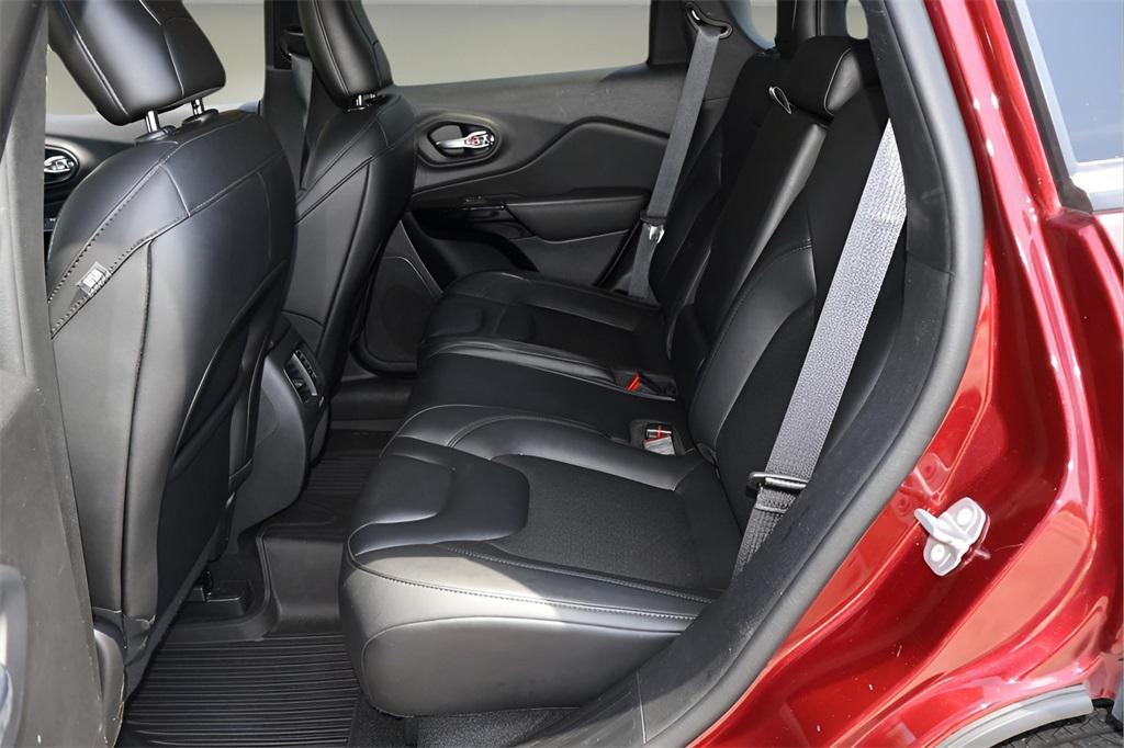 used 2021 Jeep Cherokee car, priced at $17,451