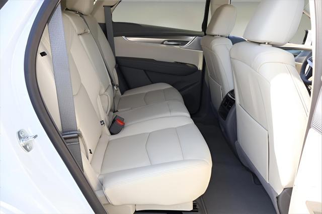 new 2025 Cadillac XT5 car, priced at $52,915