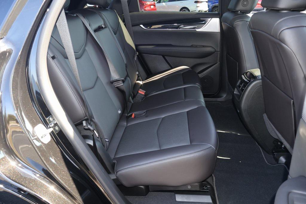 new 2026 Cadillac XT5 car, priced at $57,595