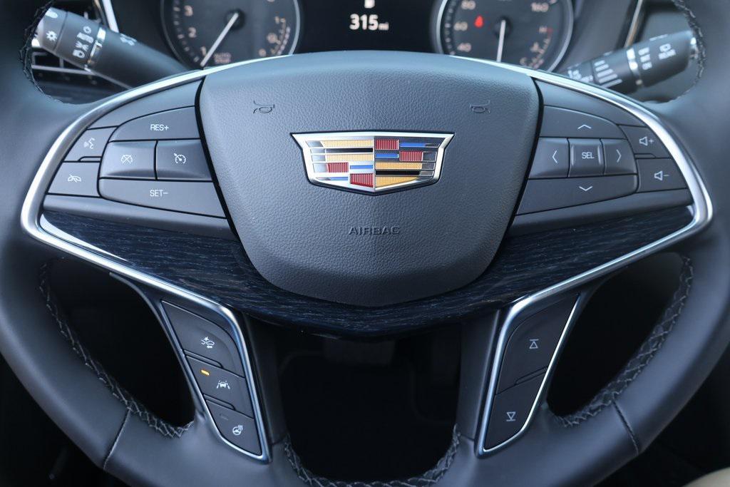 new 2026 Cadillac XT5 car, priced at $57,595