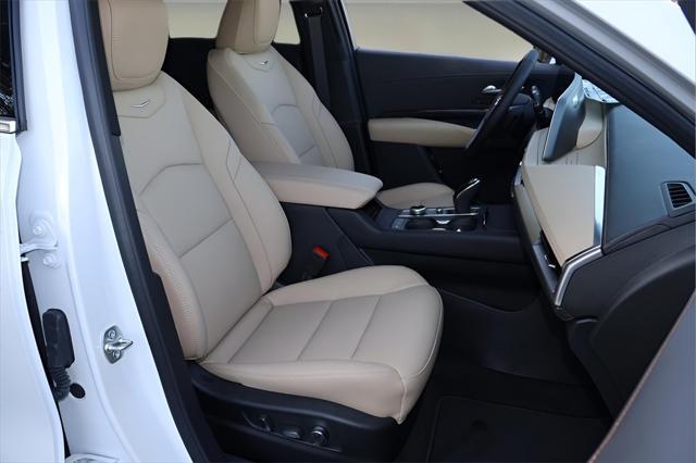 new 2025 Cadillac XT4 car, priced at $44,065