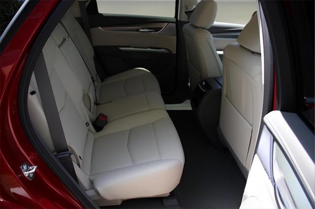 new 2025 Cadillac XT5 car, priced at $57,885