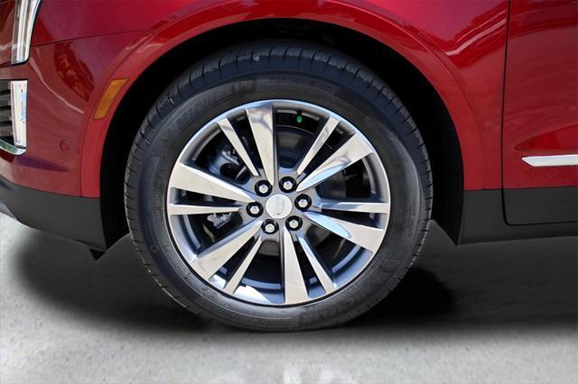 new 2025 Cadillac XT5 car, priced at $57,885
