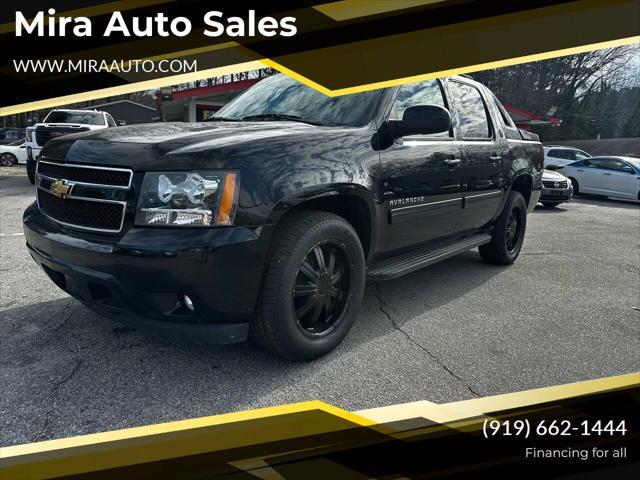 used 2013 Chevrolet Avalanche car, priced at $13,795