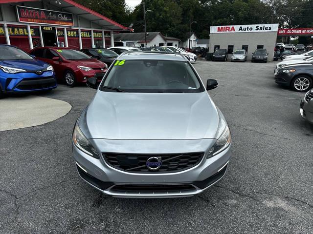 used 2016 Volvo V60 Cross Country car, priced at $9,495