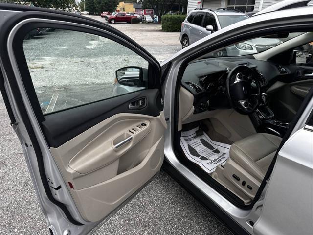 used 2014 Ford Escape car, priced at $7,495