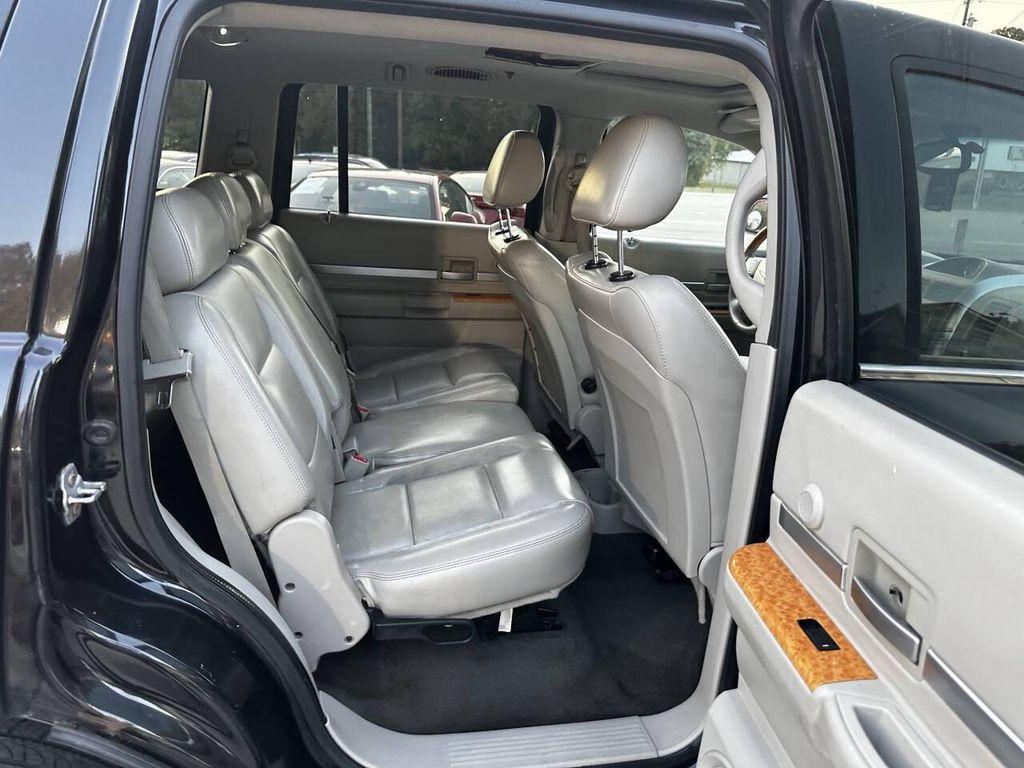 used 2007 Chrysler Aspen car, priced at $3,495