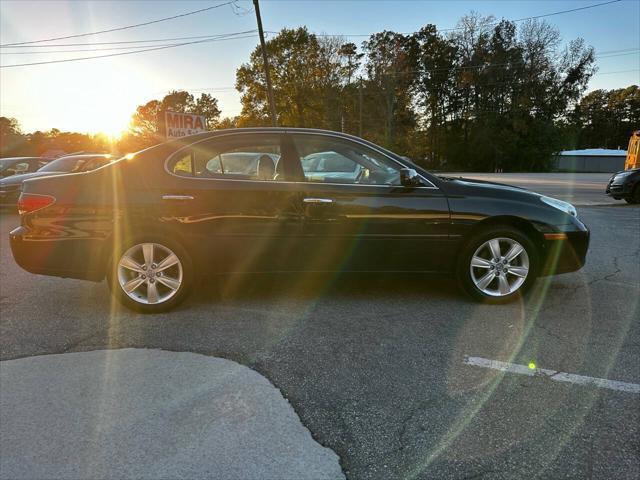 used 2005 Lexus ES 330 car, priced at $13,995