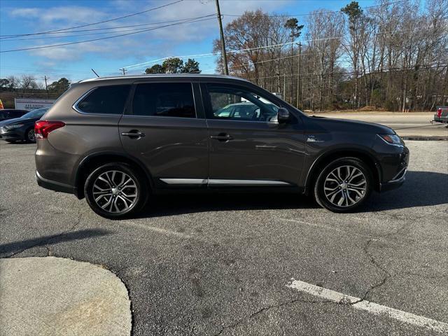 used 2016 Mitsubishi Outlander car, priced at $10,995