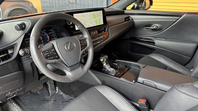 used 2023 Lexus ES 350 car, priced at $37,200