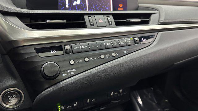used 2019 Lexus ES 350 car, priced at $21,600