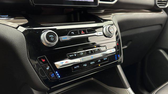 used 2024 Ford Explorer car, priced at $25,800