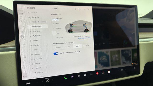 used 2022 Tesla Model X car, priced at $40,900