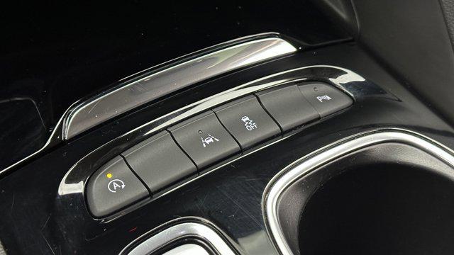 used 2023 Buick Envision car, priced at $21,500