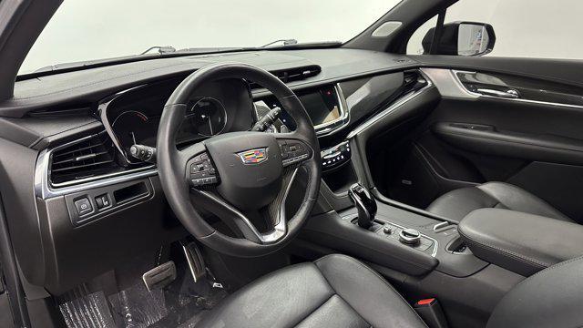 used 2022 Cadillac XT6 car, priced at $32,300