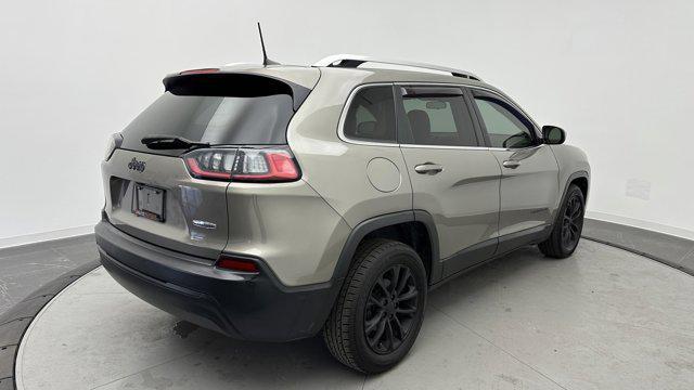 used 2019 Jeep Cherokee car, priced at $13,300