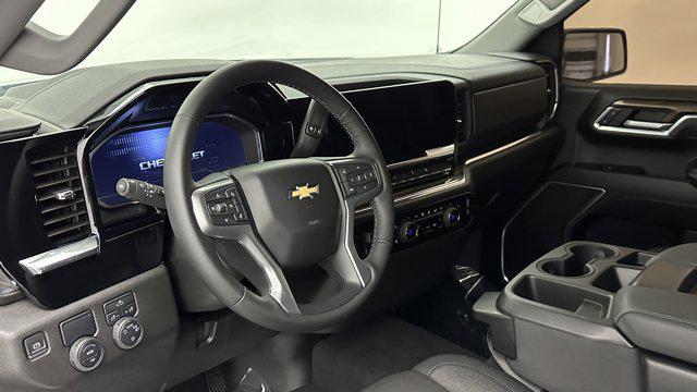 used 2025 Chevrolet Silverado 1500 car, priced at $39,900