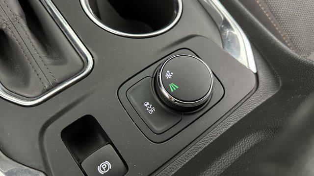 used 2020 Chevrolet Traverse car, priced at $16,100