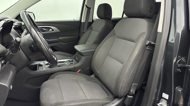 used 2020 Chevrolet Traverse car, priced at $16,100