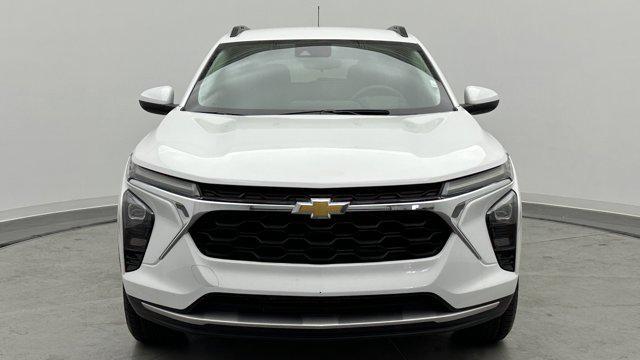 used 2024 Chevrolet Trax car, priced at $19,000