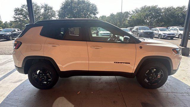 used 2023 Jeep Compass car