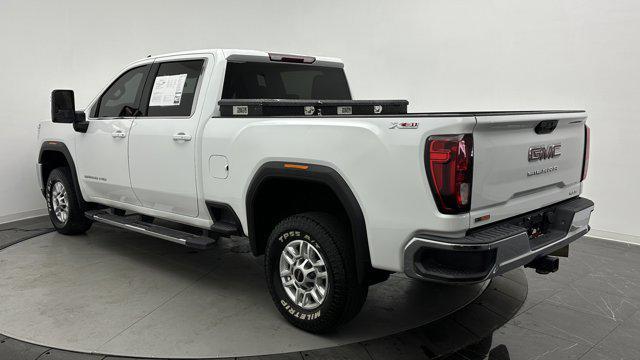 used 2022 GMC Sierra 2500 car, priced at $40,200