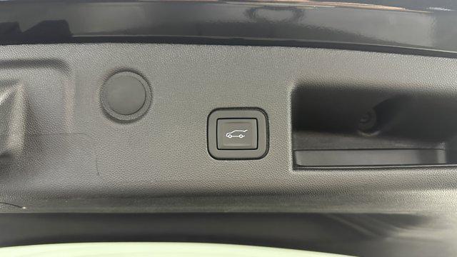 used 2024 Chevrolet Equinox car, priced at $22,000