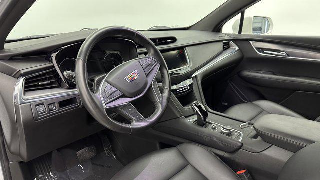 used 2020 Cadillac XT5 car, priced at $19,300