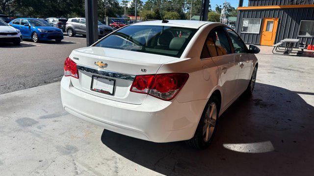 used 2014 Chevrolet Cruze car, priced at $6,000