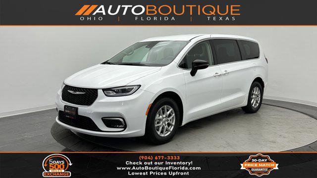 used 2024 Chrysler Pacifica car, priced at $28,500
