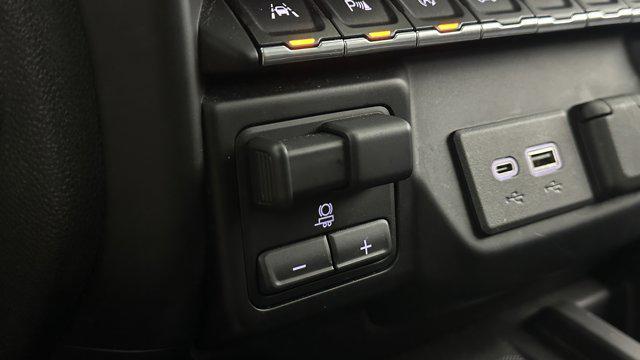 used 2021 GMC Sierra 1500 car, priced at $40,500