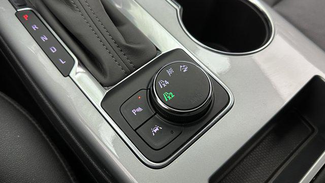used 2024 Chevrolet Blazer car, priced at $27,900