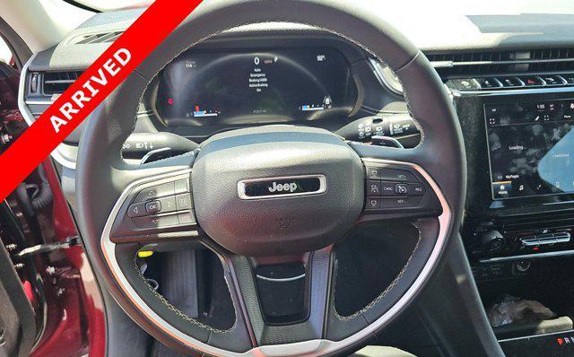 used 2023 Jeep Grand Cherokee car, priced at $25,900