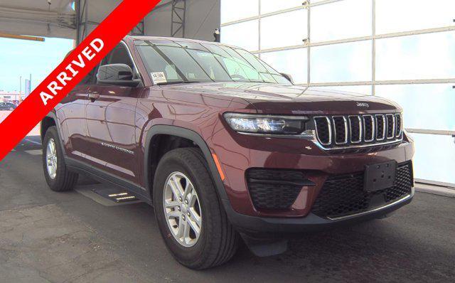 used 2023 Jeep Grand Cherokee car, priced at $25,900