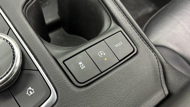 used 2020 Cadillac XT4 car, priced at $17,200