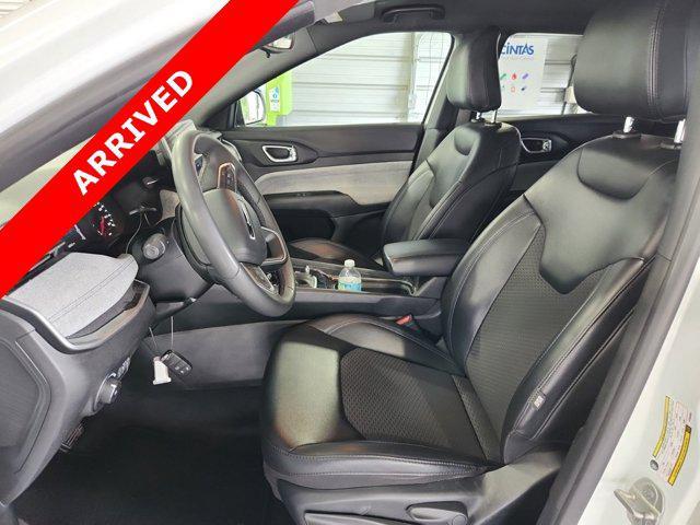 used 2023 Jeep Compass car, priced at $19,600