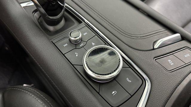 used 2021 Cadillac XT5 car, priced at $25,500