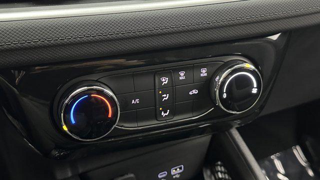 used 2025 Chevrolet TrailBlazer car, priced at $22,900