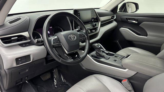 used 2020 Toyota Highlander car, priced at $22,500