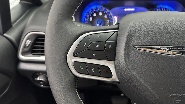used 2025 Chrysler Pacifica car, priced at $34,000