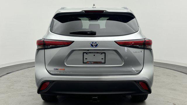 used 2021 Toyota Highlander Hybrid car, priced at $35,000