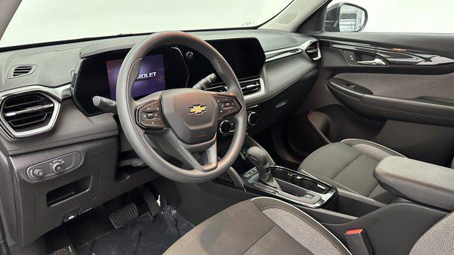 used 2025 Chevrolet TrailBlazer car, priced at $20,100