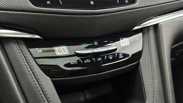 used 2021 Cadillac XT6 car, priced at $20,400