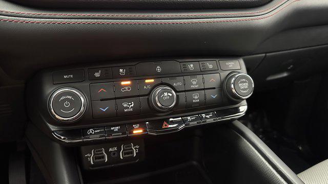used 2024 Dodge Durango car, priced at $33,400