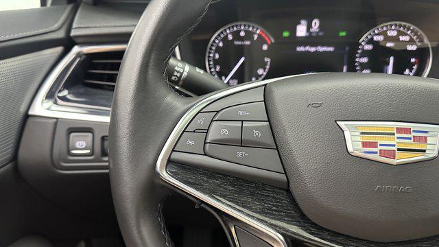 used 2024 Cadillac XT5 car, priced at $33,100