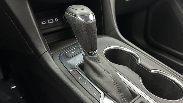 used 2021 Chevrolet Equinox car, priced at $19,000