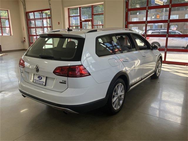 used 2017 Volkswagen Golf Alltrack car, priced at $15,570