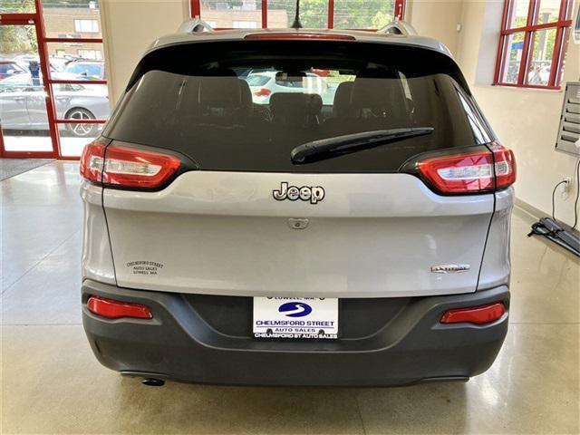 used 2018 Jeep Cherokee car, priced at $13,900